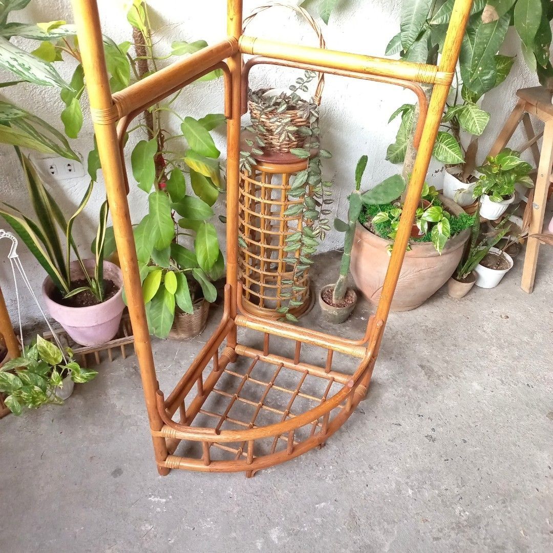 Vintage rattan corner clothing rack farmhouse cottagecore boho on Carousell