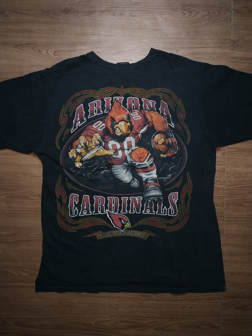 Y2K vintage Arizona cardinals football t-shirt