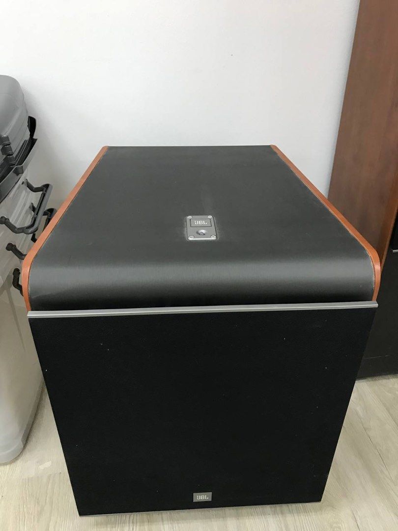 Jbl 250p hot sale subwoofer