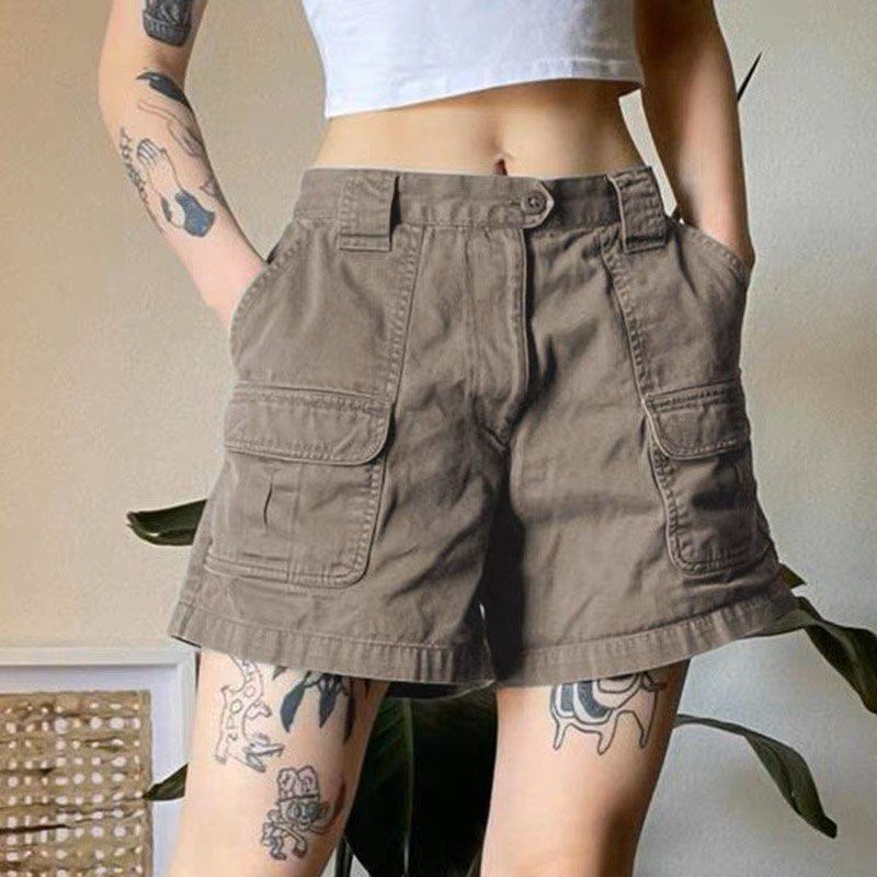 Khaki shorts tumblr hot sale