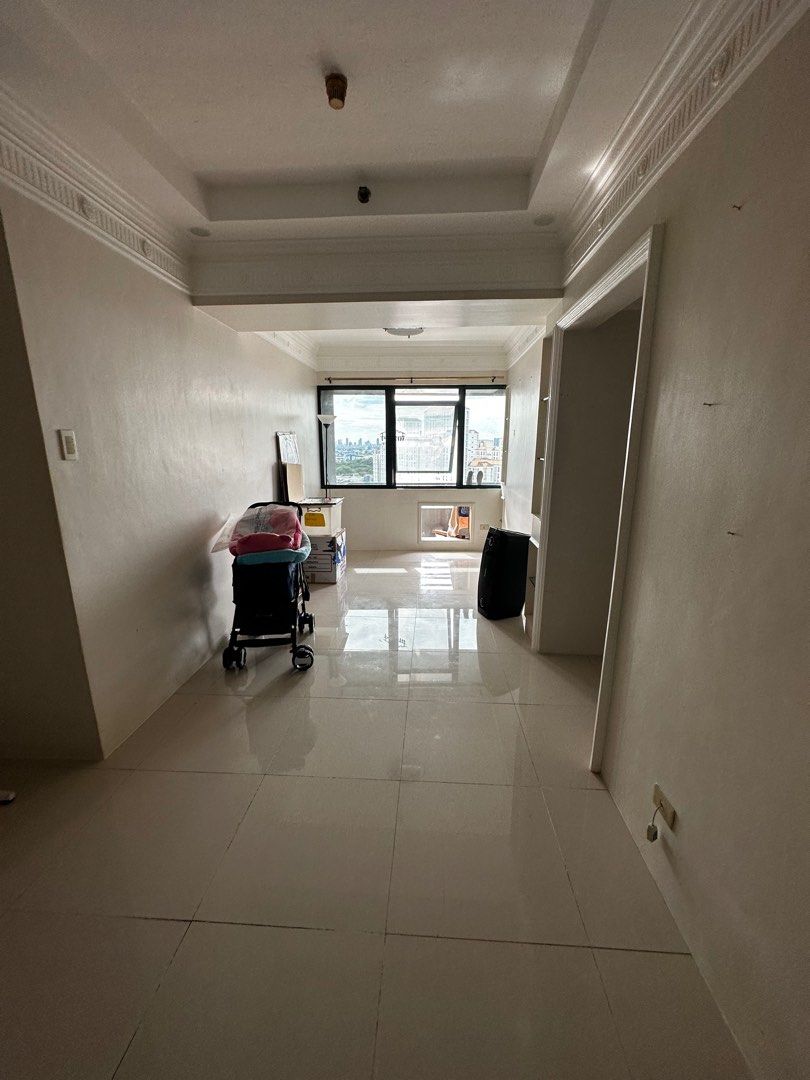 2 BR Unit for Rent, Paragon Plaza Condominium on Carousell