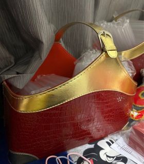 （分類：）位於 。 由 freeortea 提交（商品編號 1241729060，圖片 1）。簡介： 。