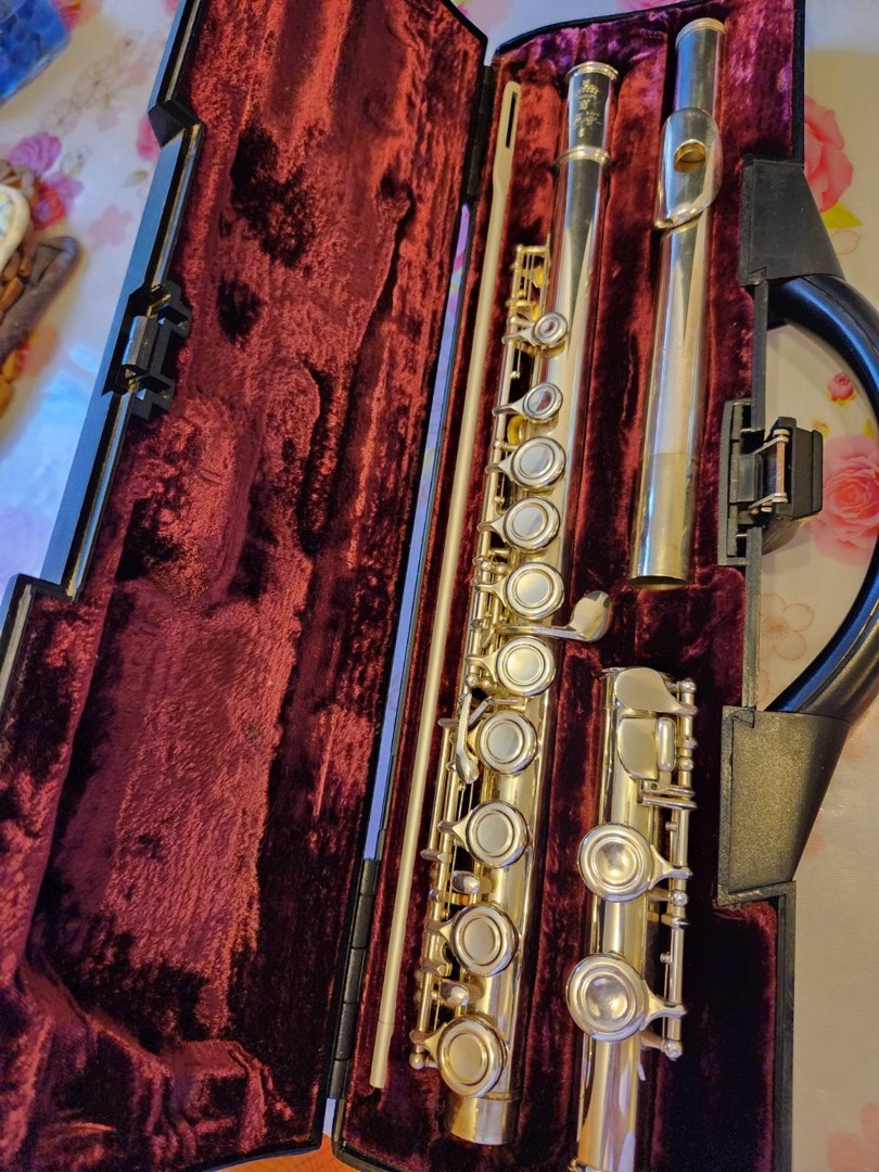 二手 長笛 Buffet Flute, 興趣及遊戲, 音樂、樂器 & 配件, 樂器 Carousell