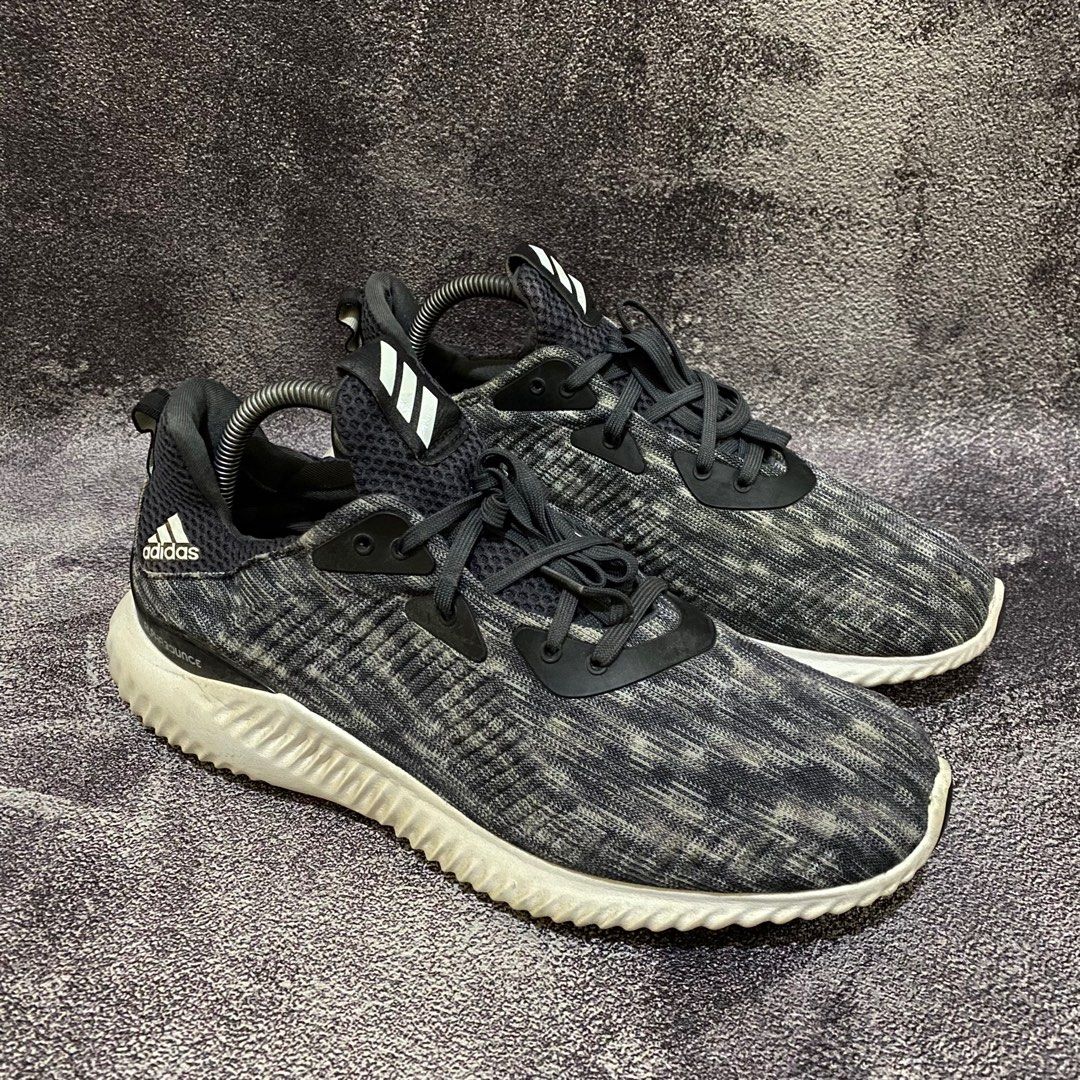 Adidas Alphabounce, Fesyen Pria, Sepatu , Sneakers di Carousell