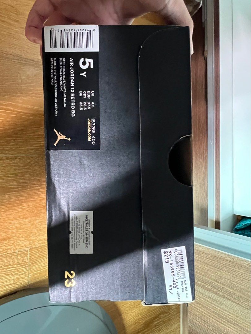 Retro sales 12 219