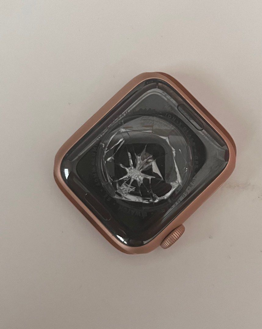 Apple watch back cracked best sale