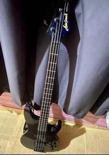 Aria Pro II Magna Series Bass Guitar + Amplifier