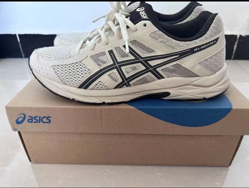 Asics Gel Contend 4