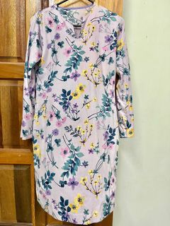 (Category: ) located in . Submitted by fr_wardrobe (Listing ID 1241705756, Image 1). Description: .