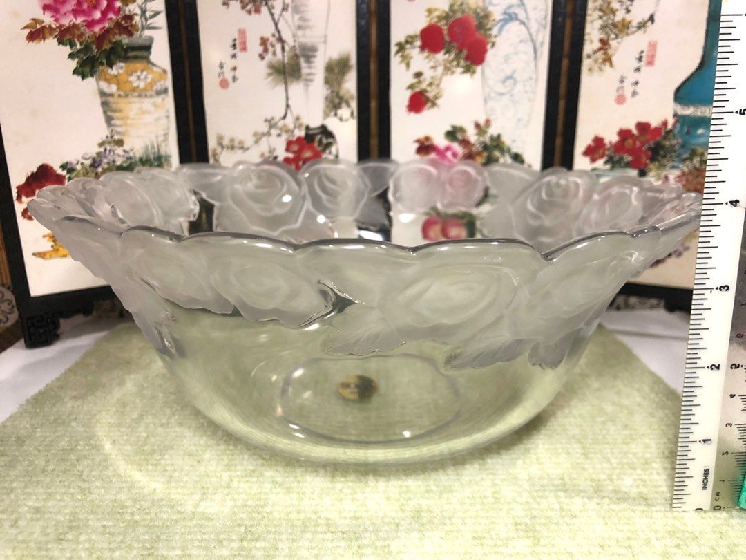 Beautiful pattern and unique shape glass bowl from famous Soga Japan