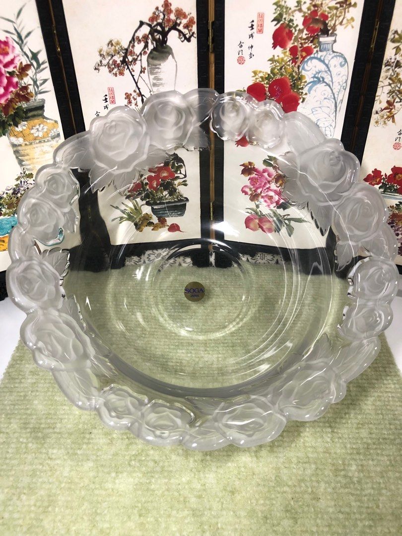 Beautiful pattern and unique shape glass bowl from famous Soga Japan