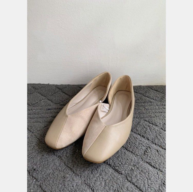 Beige suede flats clearance