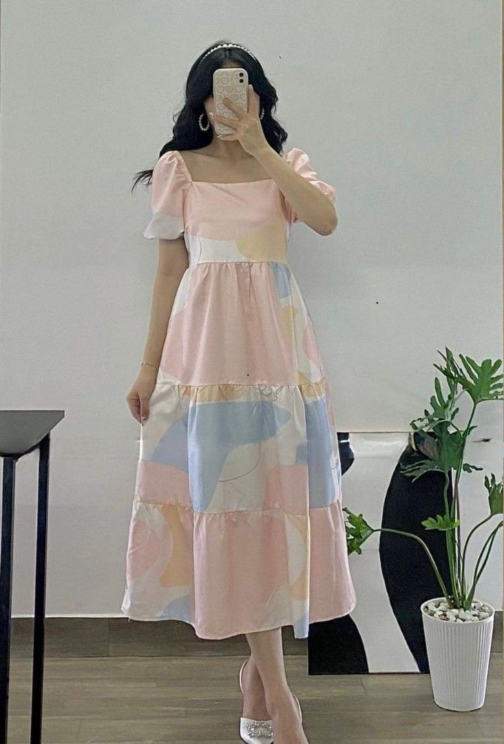 Pastel maxi dress with sleeves online