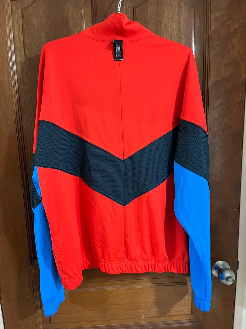 Red nike 2024 elite jacket