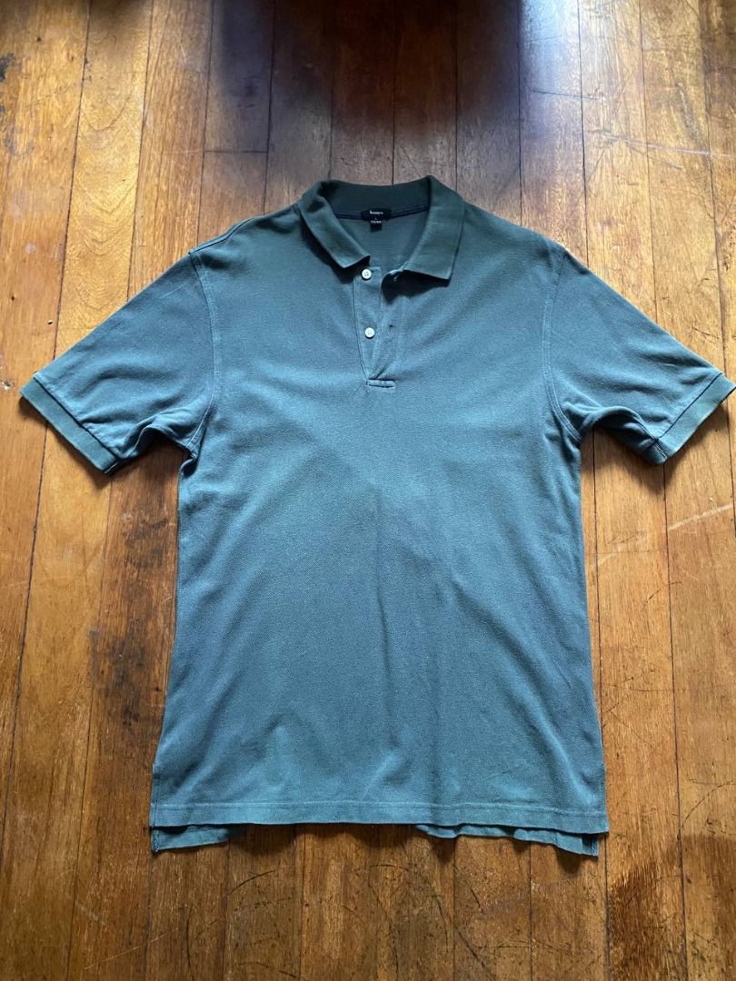 Bossino Polo Shirt (Category: Tshirts & Polo Shirts ) located in Pasay City. Submitted by juno_raph (Listing ID 1241601359, Image 1). Description: Polo Shirt Bossino L Width: 19 Length: 29 - no flaws. excellent condition. 👍🏼 Price: ₱350 Negotiable Price do not include shipping fee Feel free to DM for any questions..
