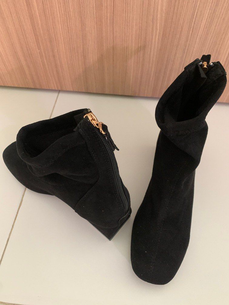 Girls black ankle outlet boots size 1