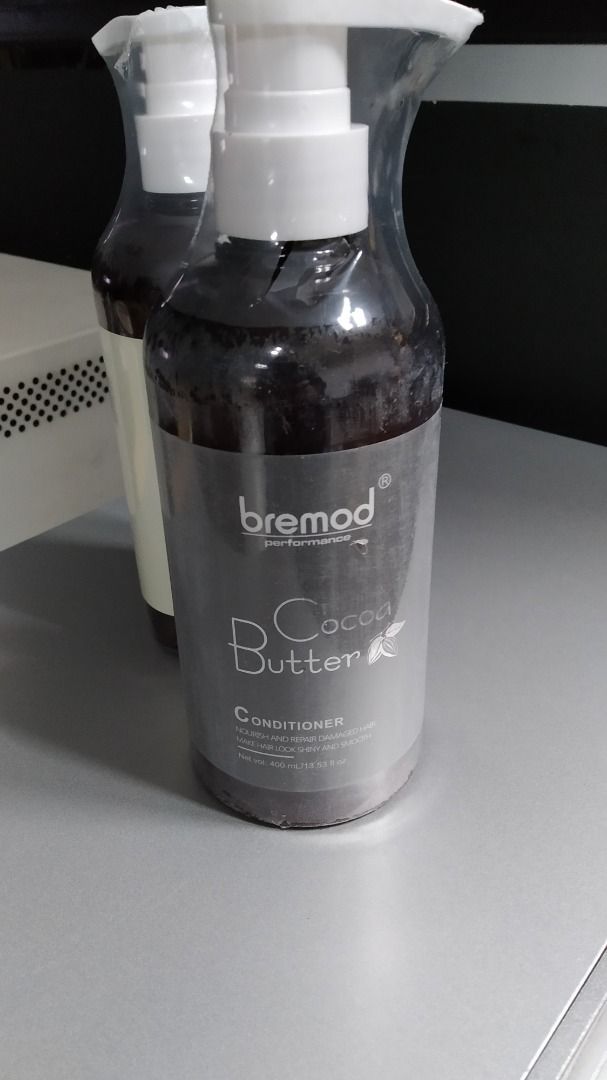 BREMOD SHAMPOO & CONDITIONER - WHOLESALE (Category: Bath) located in Quezon City. Submitted by uno_store (Listing ID 1241601247, Image 3). Description: !! BREMOD TRENDING SHAMPOO & CONDITIONER !! TRENDING LALO NA SA TIKTOK! 🖤 !! WHOLESALE !! PANG NEGOSYO DEALS TRENDING 100% LEGIT scents: cocoa butter Minimum order: 2 boxes shampoo P 6480 2 boxes conditioner P 6480 TOTAL 12960 ARE YOU SUFFERING FROM: 👋 hair fall? 👋 dry/dull hair ? 👋 damaged ha