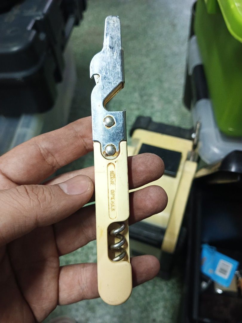 Can opener with cork screw (Category: Other Kitchenware & Tableware) located in Legazpi City. Submitted by kikosgarage (Listing ID 1241578909, Image 1). Description: vintage.
