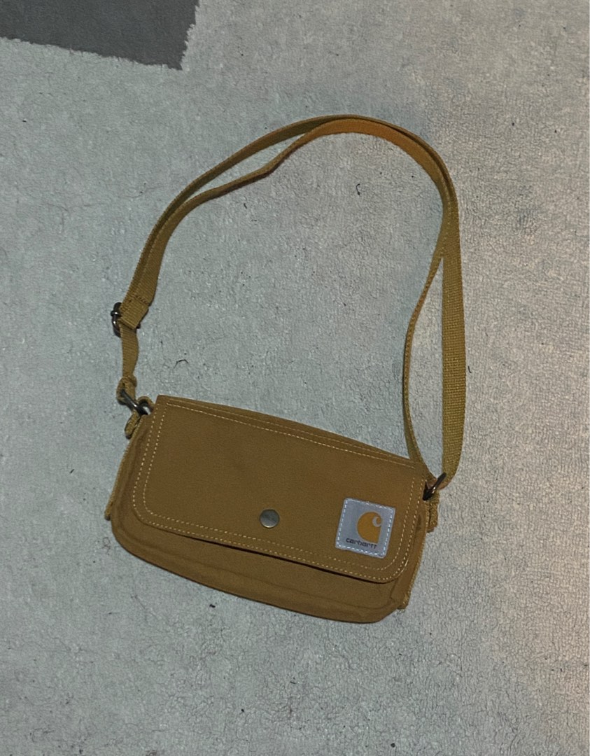 Carhartt Crossbody Bag, Men's Fashion, Bags, Sling Bags on Carousell