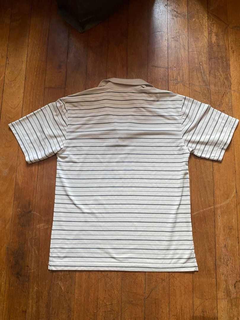 Champions Tour Golf Shirt (Category: Tshirts & Polo Shirts ) located in Pasay City. Submitted by juno_raph (Listing ID 1241598436, Image 3). Description: Golf Polo Shirt Champions Tour Width: 20.5 Length: 27 - great colors on this one. no flaws. excellent condition. 👍🏼 Price: ₱500 Price do not include shipping fee Feel free to DM for any questions..