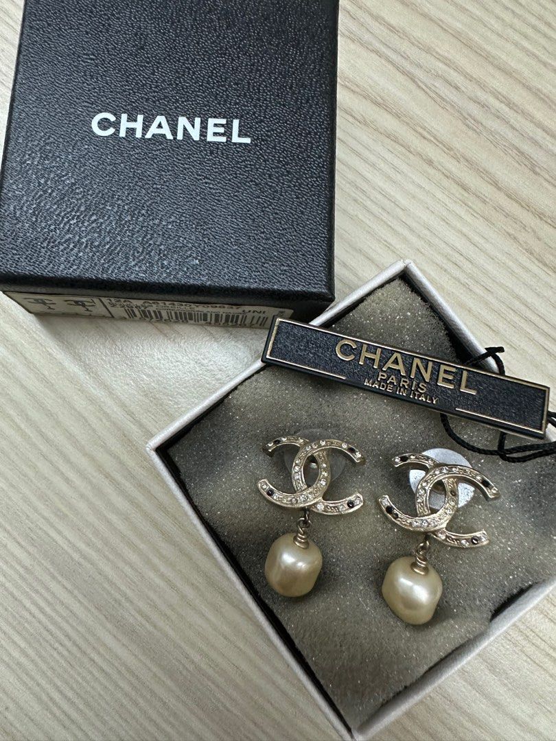 Chanel Gold Crystal Boucles D'Oeilles Small Hoop Earrings