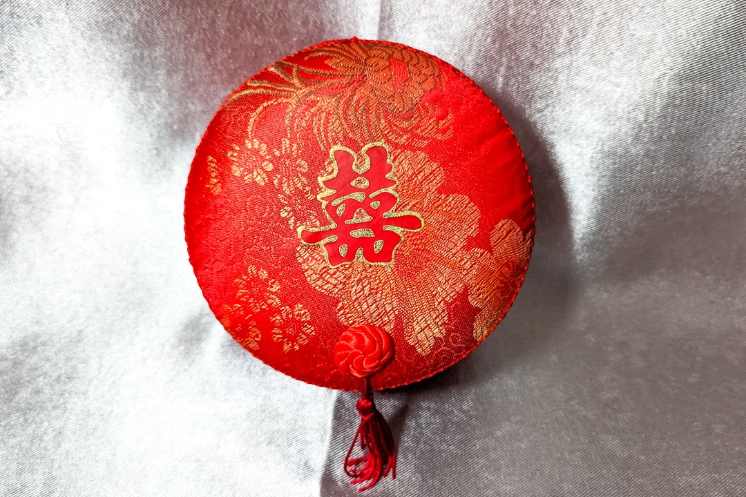 Chinese Wedding Dowry For Bride Red Round Needle Box Sewing Kit Set