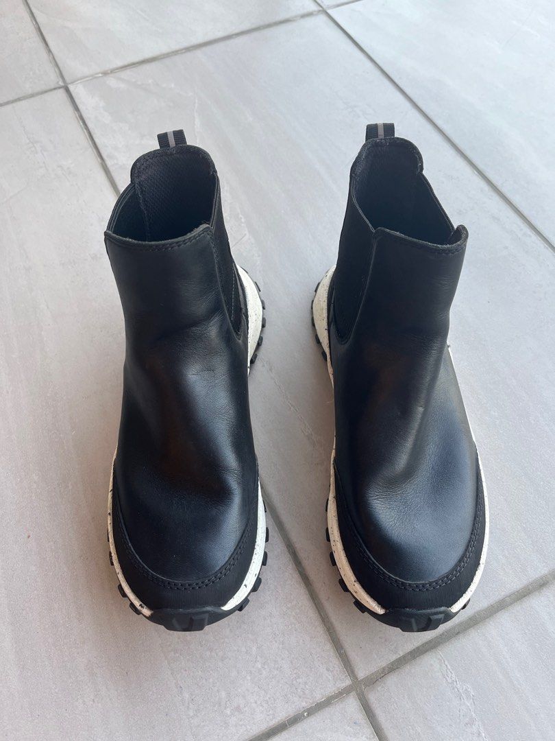 Womens clarks waterproof boots deals