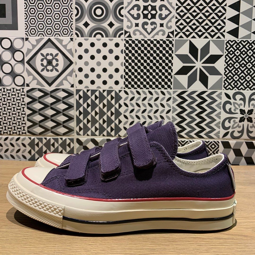 Chuck taylor deals 3v