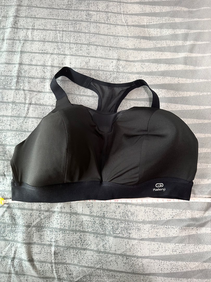Decathlon Sports Bra, Women's Fashion, Activewear on Carousell
