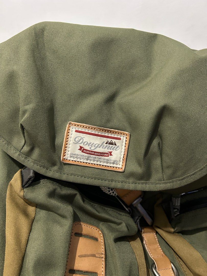 Doughnut nevada backpack top