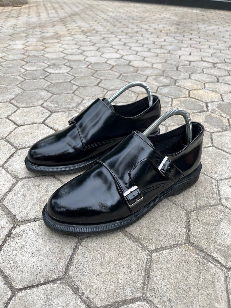 Dr martens pandora black hot sale