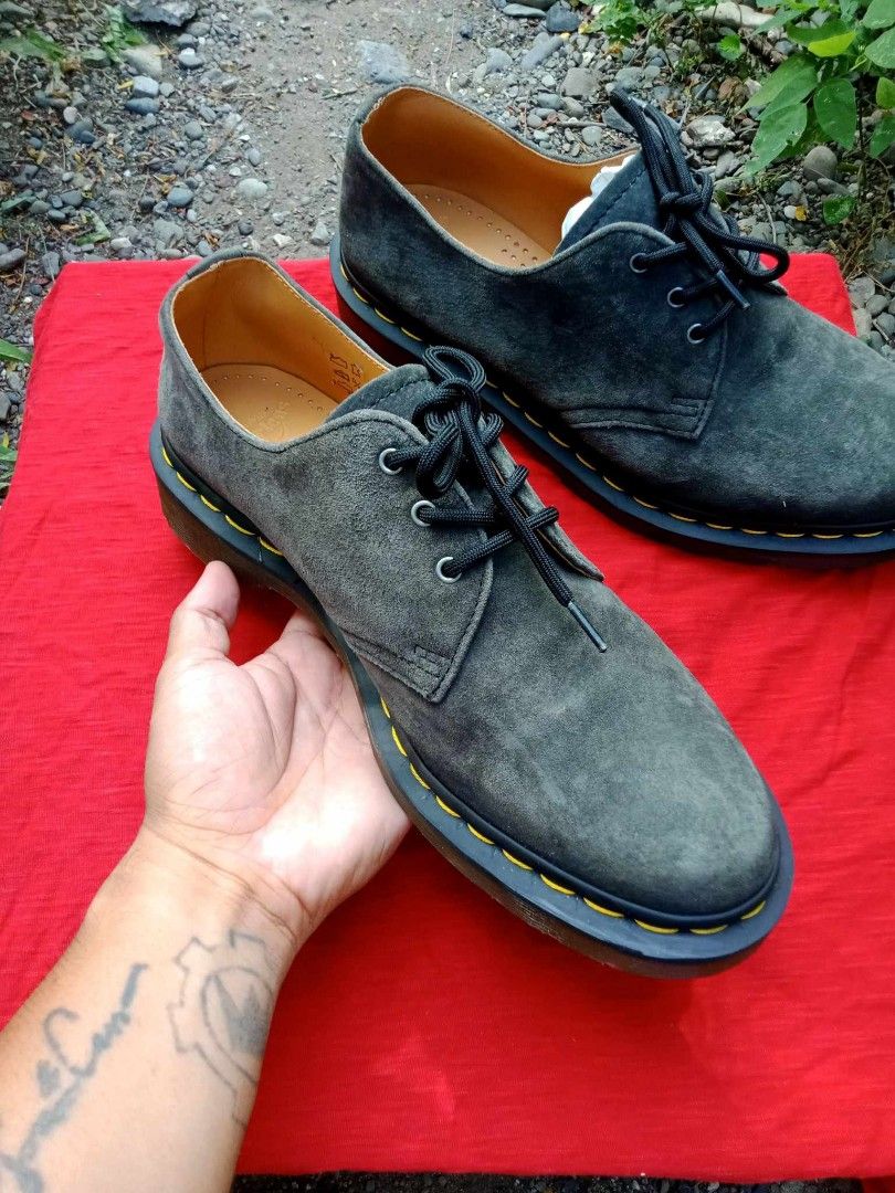 Dr martens store graphite grey suede