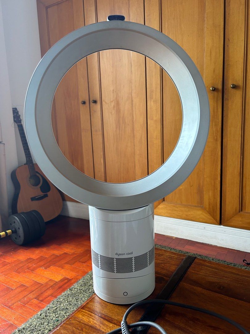 Dyson table fan lightly used Furniture Home Living Lighting