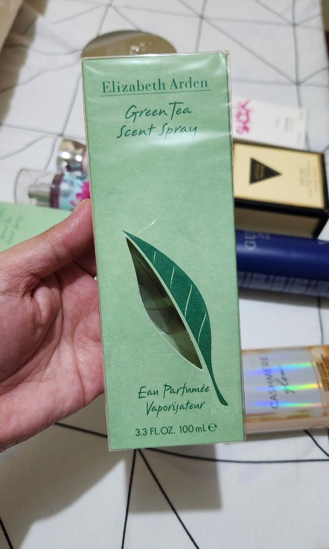 Authentic/original Elizabeth Arden Green tea scent spray (Category: Fragrance & Deodorants) located in Antipolo. Submitted by damnzel (Listing ID 1241722470, Image 1). Description: my personal favorite. Hindi masakit sa ilong and good for everyday use 🥰 3 pcs available authentic bought from The Emirates excess lang sa pasabuy.