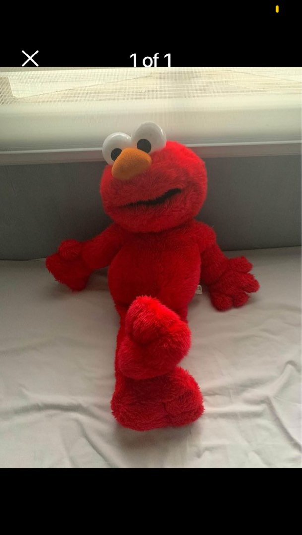 Elmo, Hobbies & Toys, Toys & Games on Carousell