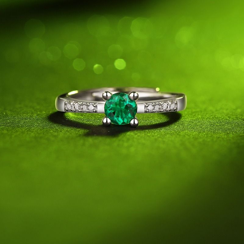 Emerald Ring with 18K white Gold plated Silver S925 Minimalist