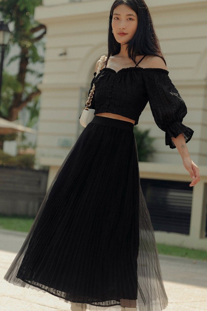 tulle pleated maxi skirt