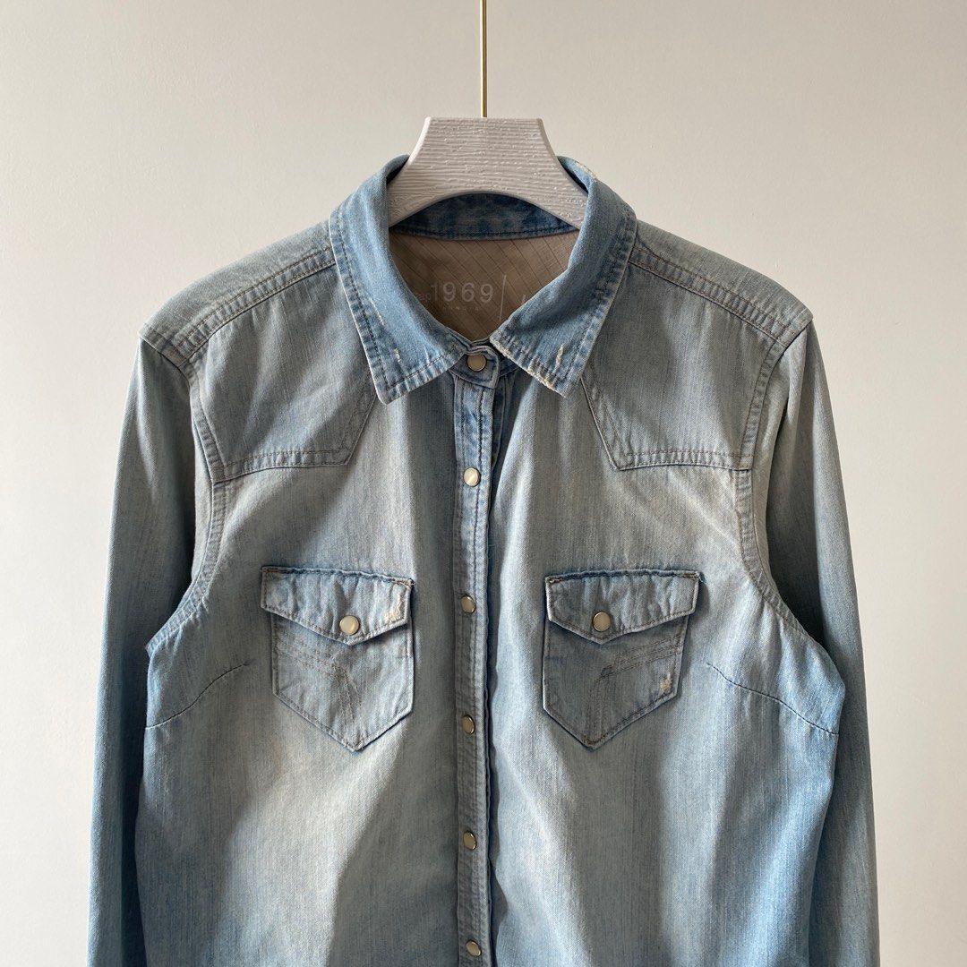Gap 1969 denim shirt 2025