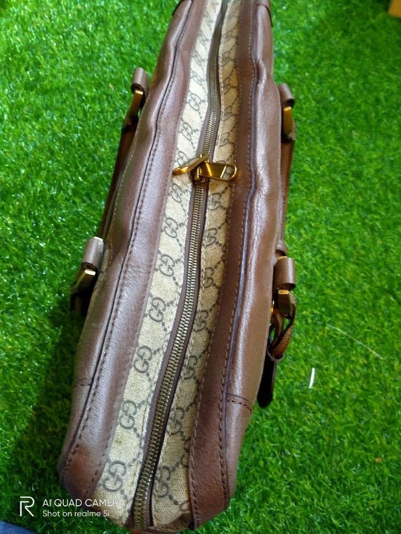 Used gucci store briefcase