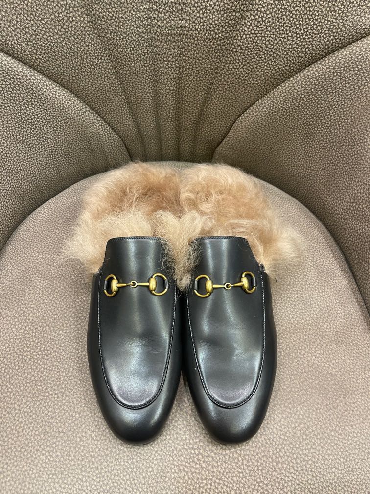 Gucci mules size39 Women s Fashion Footwear Flipflops and