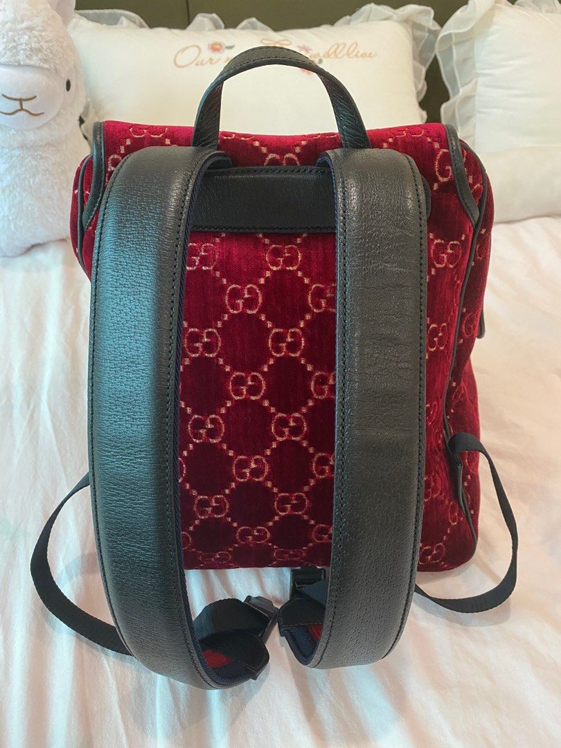 Gucci online pillow backpack