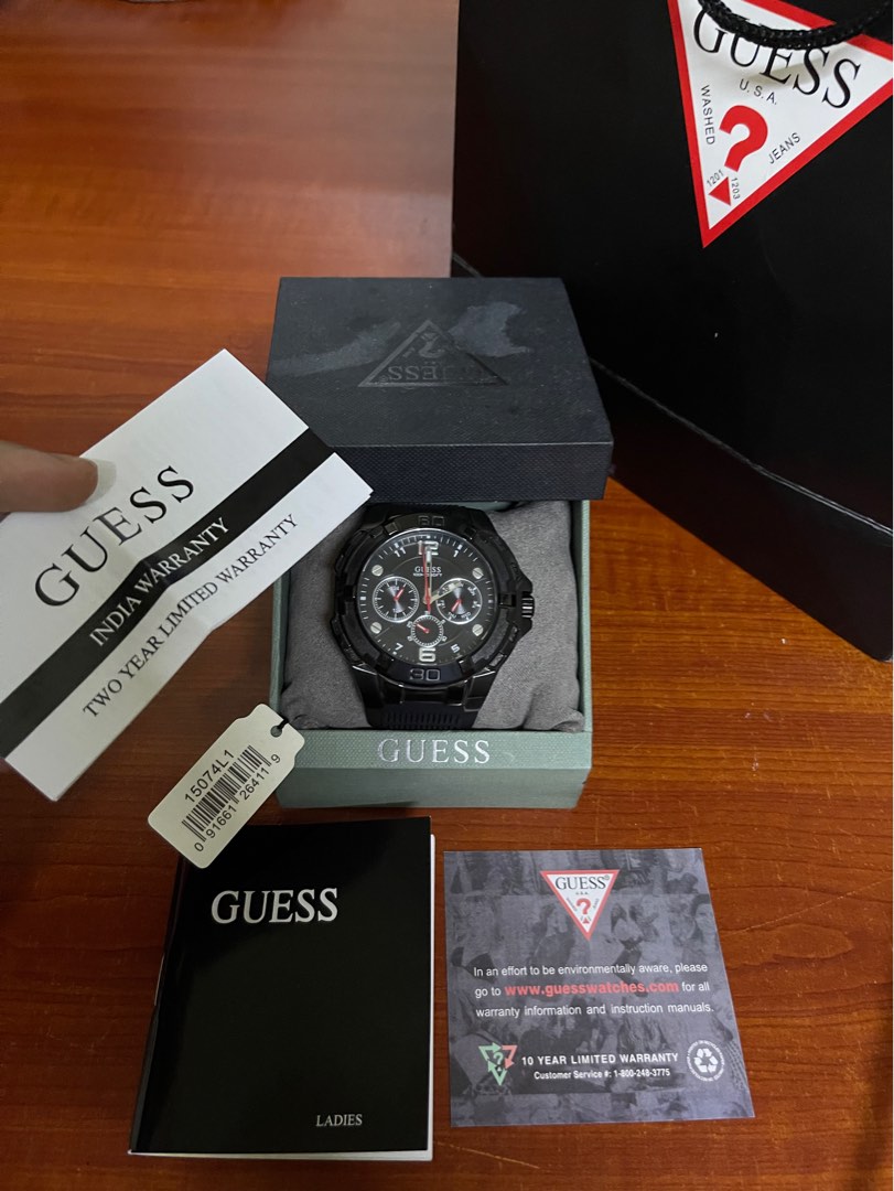 15074l1 guess best sale watch
