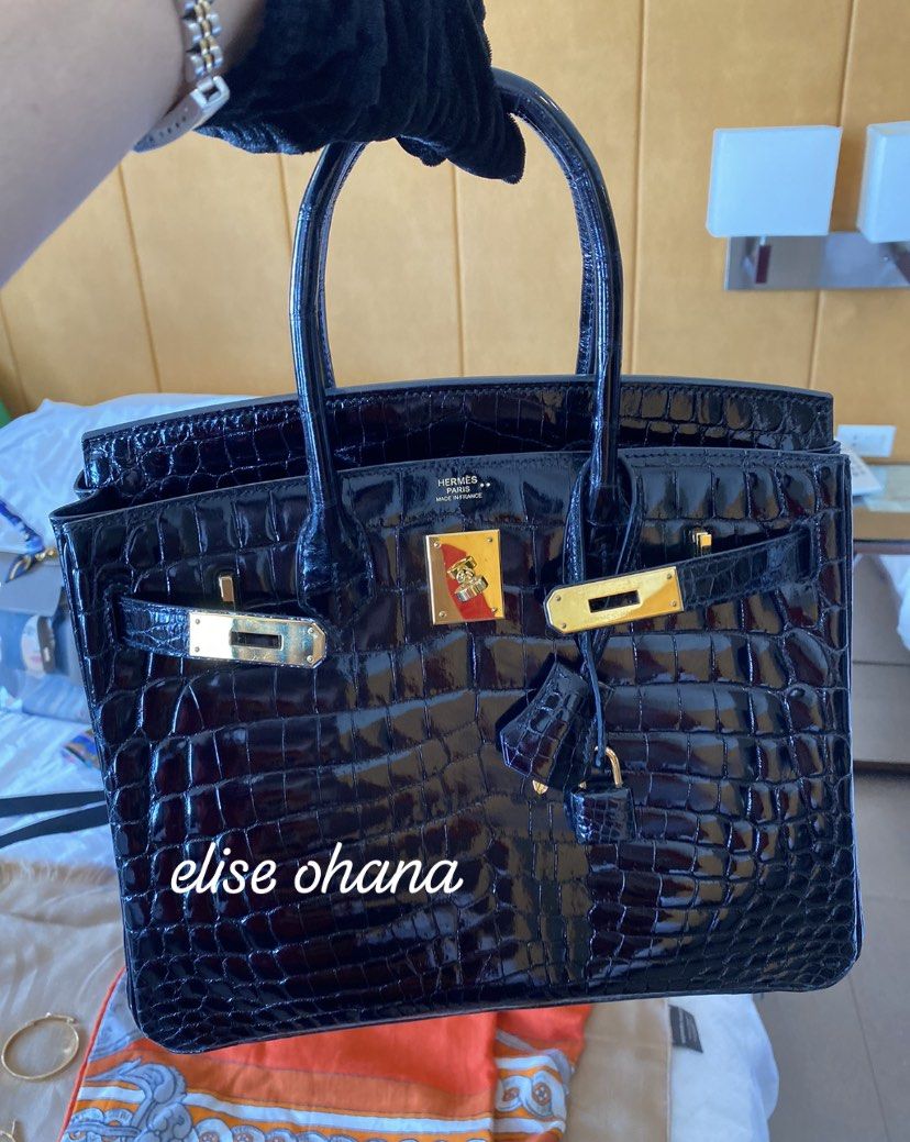hermes birkin 30 croc black (Category: Luxury Bags & Wallets) located in Iloilo. Submitted by eliseohana (Listing ID 1241745735, Image 1). Description: complete inclusions good as new.