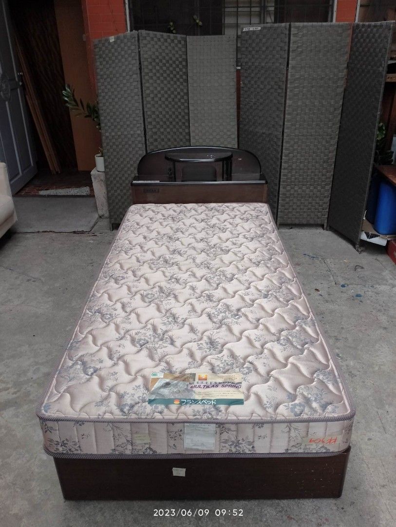 Mattress surplus near me 2025