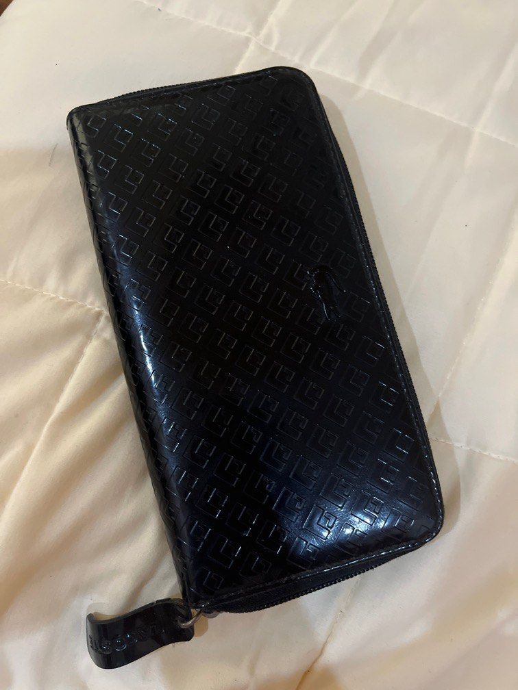 Lacoste wallet (Category: Luxury Bags & Wallets) located in Manila. Submitted by kizsbu (Listing ID 1241579497, Image 1). Description: RFS: i only use small wallets now. Naka store na lang so natupi yung zipper. But still looks good. .