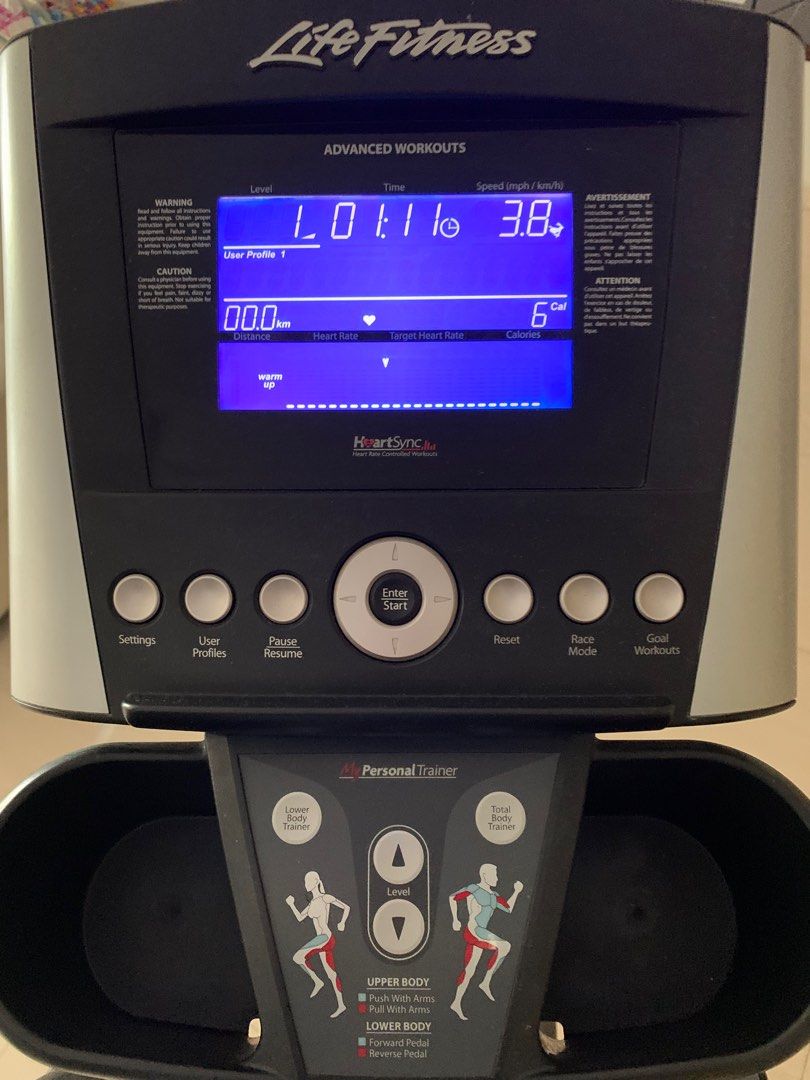 Life Fitness X3 Advanced Elliptical Trainer, Sports Equipment, Exercise
