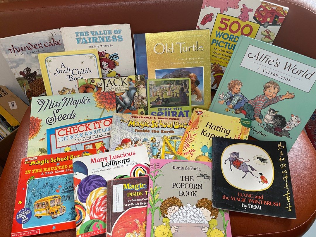 Living Books |reco books doing CM (Category: Children's Books) located in Angono. Submitted by AC_atbp (Listing ID 1241586535, Image 3). Description: Selling our preloved books that we used from Kindergarten to Grade 2. Most of them are in like-new condition..