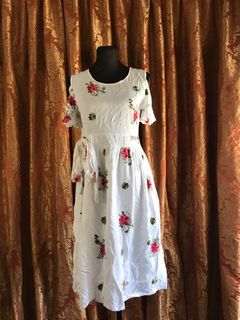 (Category: ) located in . Submitted by usedclothes11 (Listing ID 1241575095, Image 1). Description: .