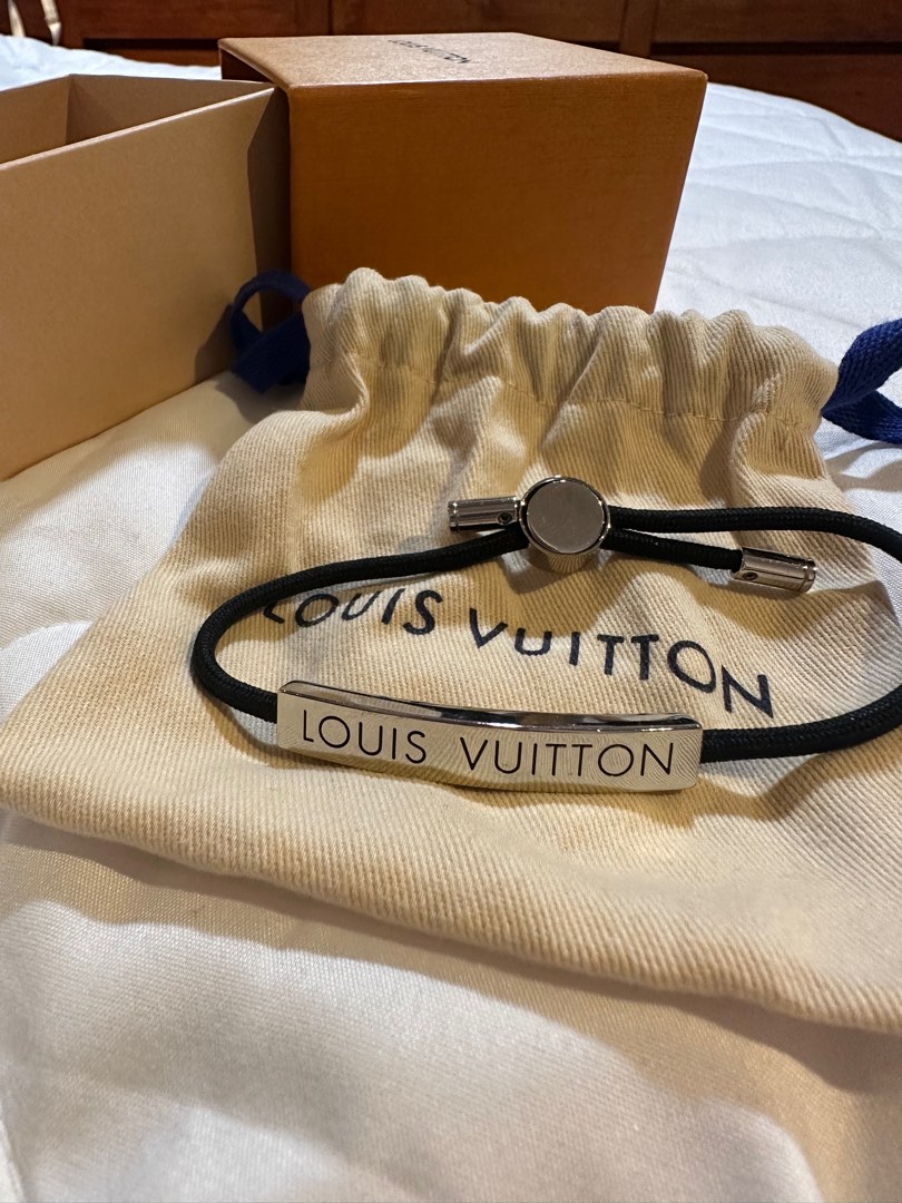 LNIB Louis Vuitton Historic Mini Monogram Bracelet Size 17, Luxury,  Accessories on Carousell