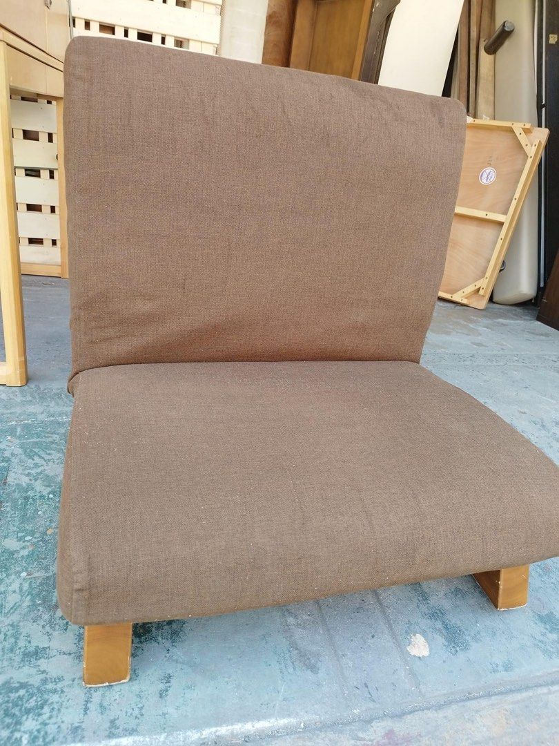 Low sofabed (Category: Sofas) located in Manila. Submitted by Hezcki (Listing ID 1241605906, Image 3). Description: .